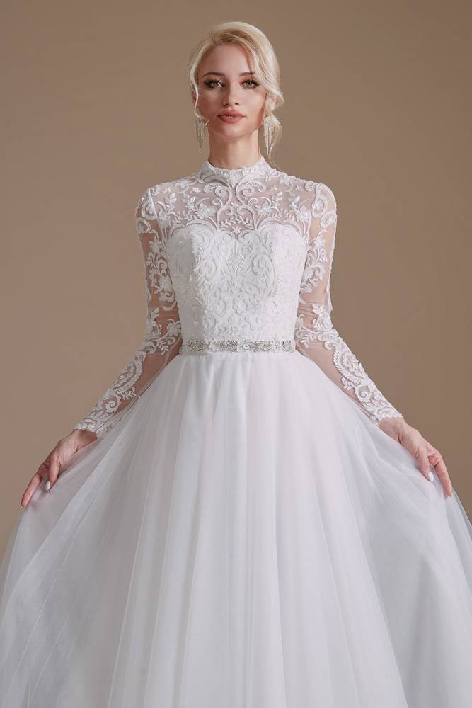 White High Neck Long Sleeves A-Line Tulle Wedding Dresses with Beads