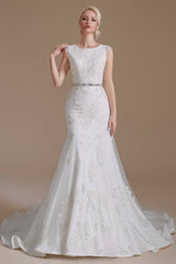 White Jewel Neck Sleeveless Mermaid Wedding Dresses with Court Train