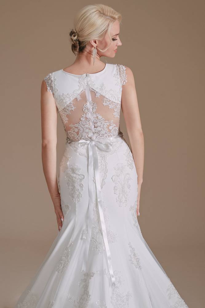 White Jewel Neck Sleeveless Mermaid Wedding Dresses with Court Train