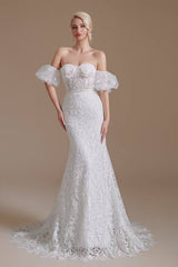 White Sweetheart Strapless Mermaid Lace Wedding Dresses with Detachable Sleeves