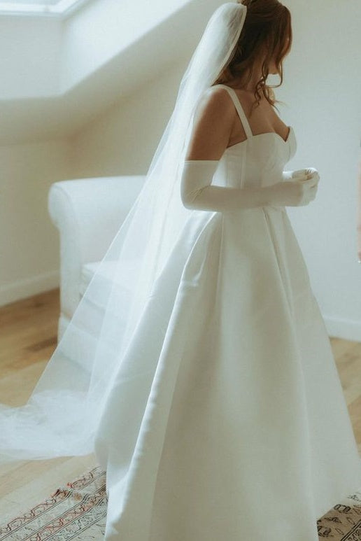 Sweetheart Sleeveless Long A-Line Satin Wedding Dresses