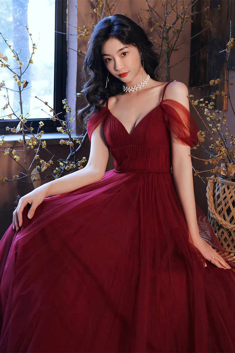 Burgundy V-Neck Off-The-Shoulder A-Line Tulle Prom Dresses