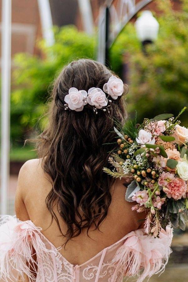 Blushing Pink Off-The-Shoulder A-Line Tulle Prom Dresses with Handmade Flower