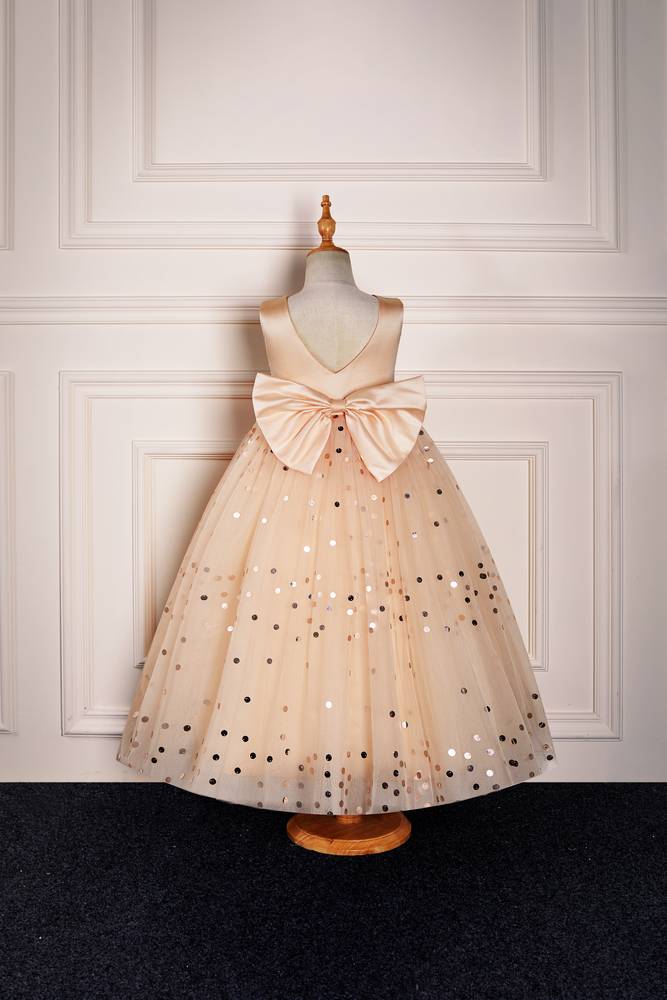 Champagne Crew Neck Sleeveless Ball Gown Tulle Flower Girl Dresses with Bow