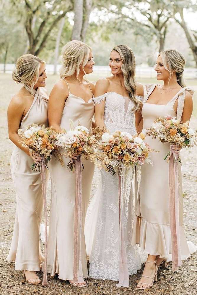 Chic Sleeveless Mermaid Satin Bridesmaid Dresses