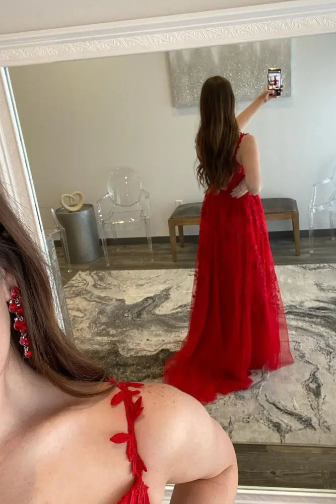 Red Sleeveless Long A-Line Tulle Prom Dresses with Slit