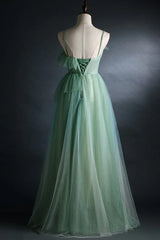 Exquisite Square Neck A-Line Tulle Formal Dresses with Appliques