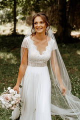 White A-Line Lace Chiffon Cap Sleeves Wedding Dresses