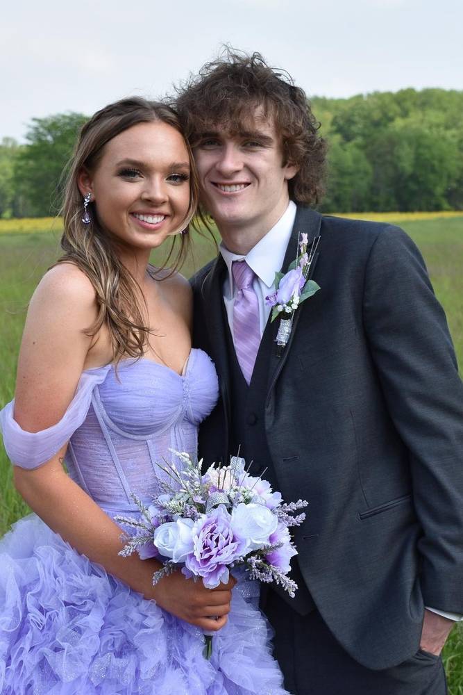 Lavender Off-The-Shoulder Long A-Line Tulle Party Dresses with Slit