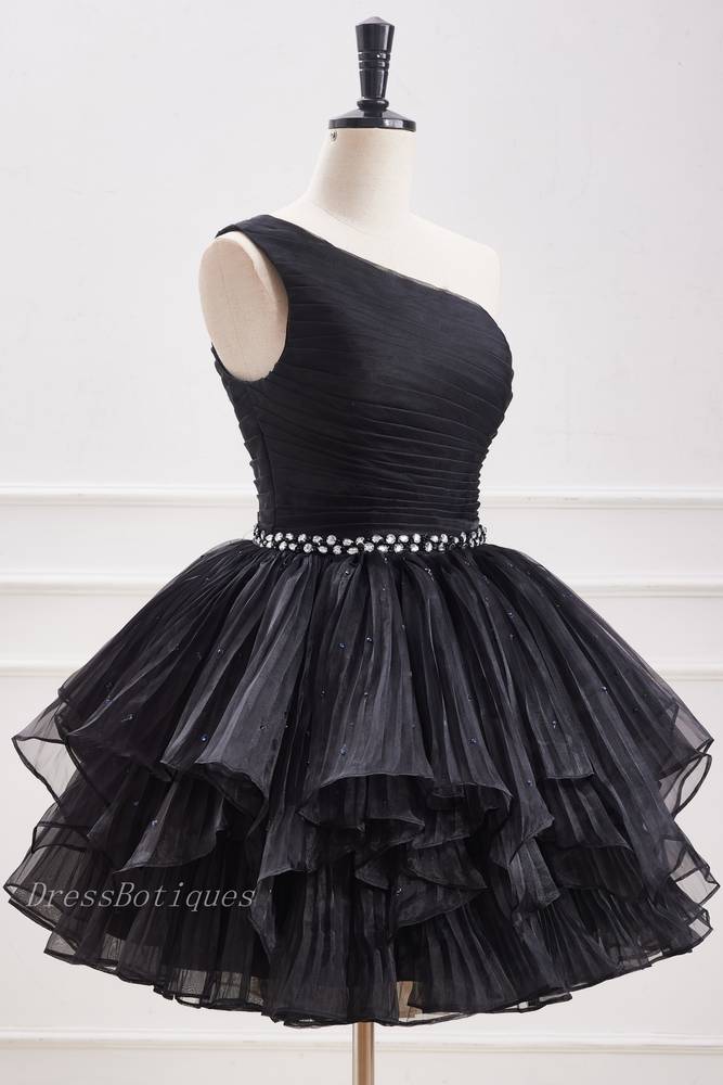 Black One-Shoulder A-Line Tulle Homecoming Dresses with Beads