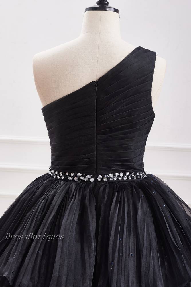 Black One-Shoulder A-Line Tulle Homecoming Dresses with Beads