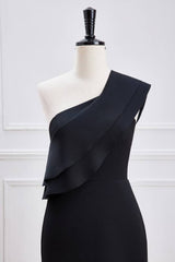 Black One-Shoulder Stretch Satin Mermaid Prom Dresses