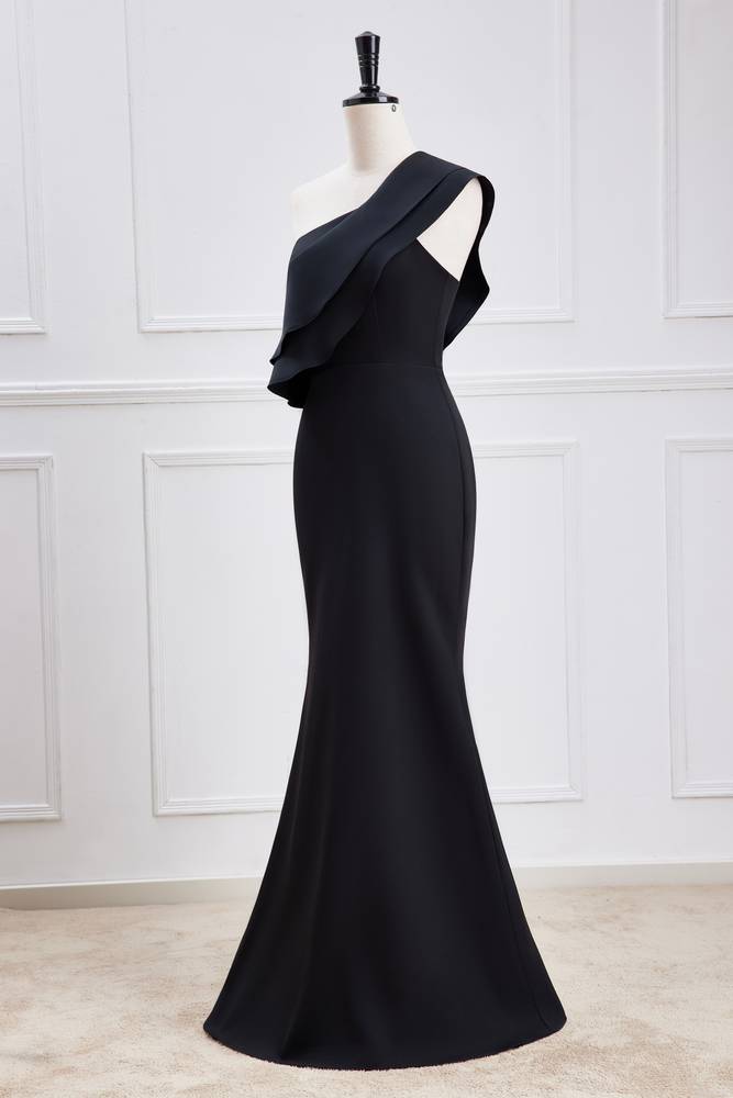 Black One-Shoulder Stretch Satin Mermaid Prom Dresses