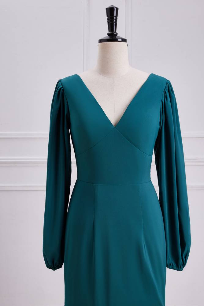 V-Neck Long Sleeves Mermaid Bridesmaid Dresses with Slit