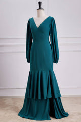V-Neck Long Sleeves Mermaid Bridesmaid Dresses with Slit