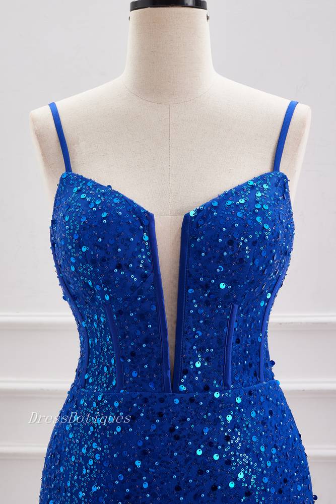 Royal Blue Deep V-Neck Sequined Homecoming Dresses with Beads