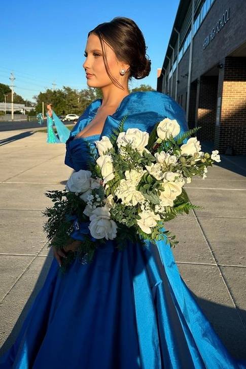 Royal Blue V-Neck Short Sleeves A-Line Satin Prom Dresses