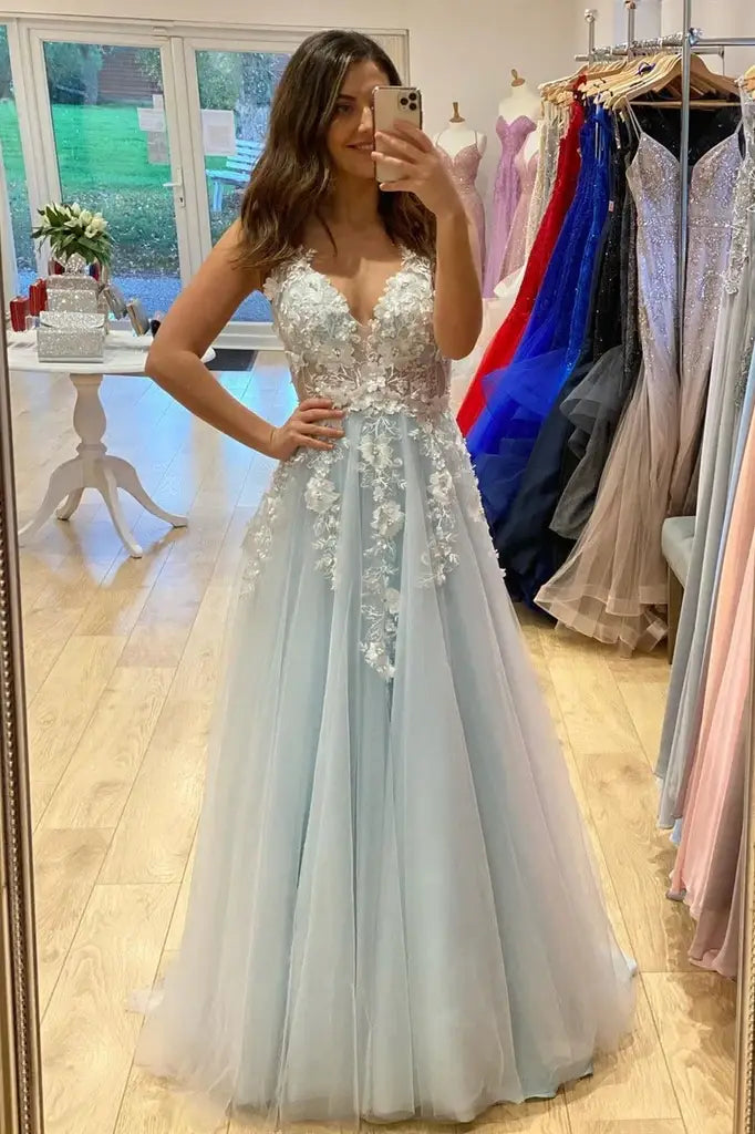 Sky Blue Floor-Length V-Neck A-Line Tulle Party Dresses with Appliques