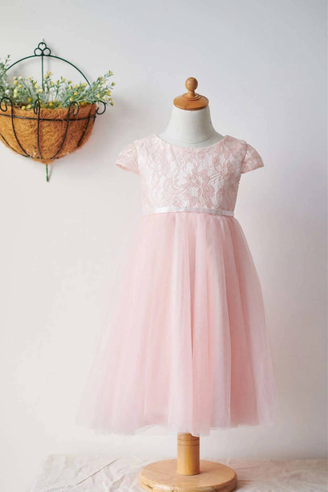 Pink Capped Lace Tulle Flower Girl Dresses with Sash