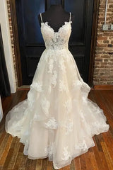 Elegant Long A-Line Tulle Wedding Dresses with Appliques