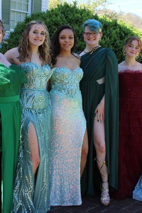 Exquisite Sequined Off-The-Shoulder Mermaid Prom Dresses with Slit