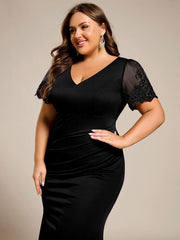 pretty CLEO|Plus Size Short Sleeve Fishtail V-Neck Beaded Formal Dress