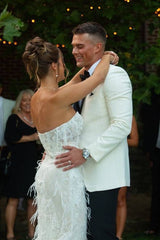 White Charming Mermaid Strapless Lace Tulle Wedding Dresses with Fur
